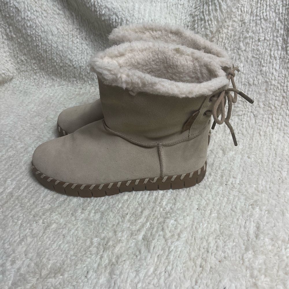 Mukluks leather suede khaki Ankle Boots back lace closure Faux fur lining SZ6.5